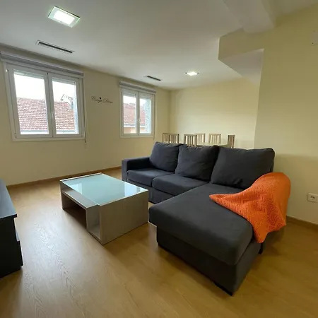 Yourhouse Maca I * אורנסה